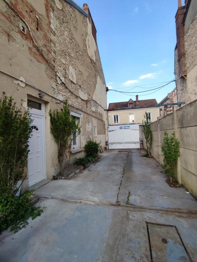 Hyper Centre De * Montargis